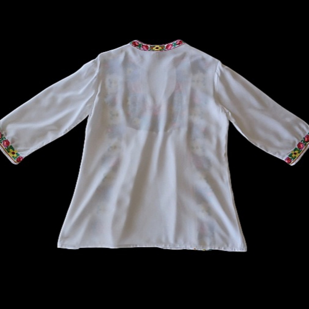 Bohemian Floral Embroidered White Blouse From Avelina, Size S - Picture 4 of 16